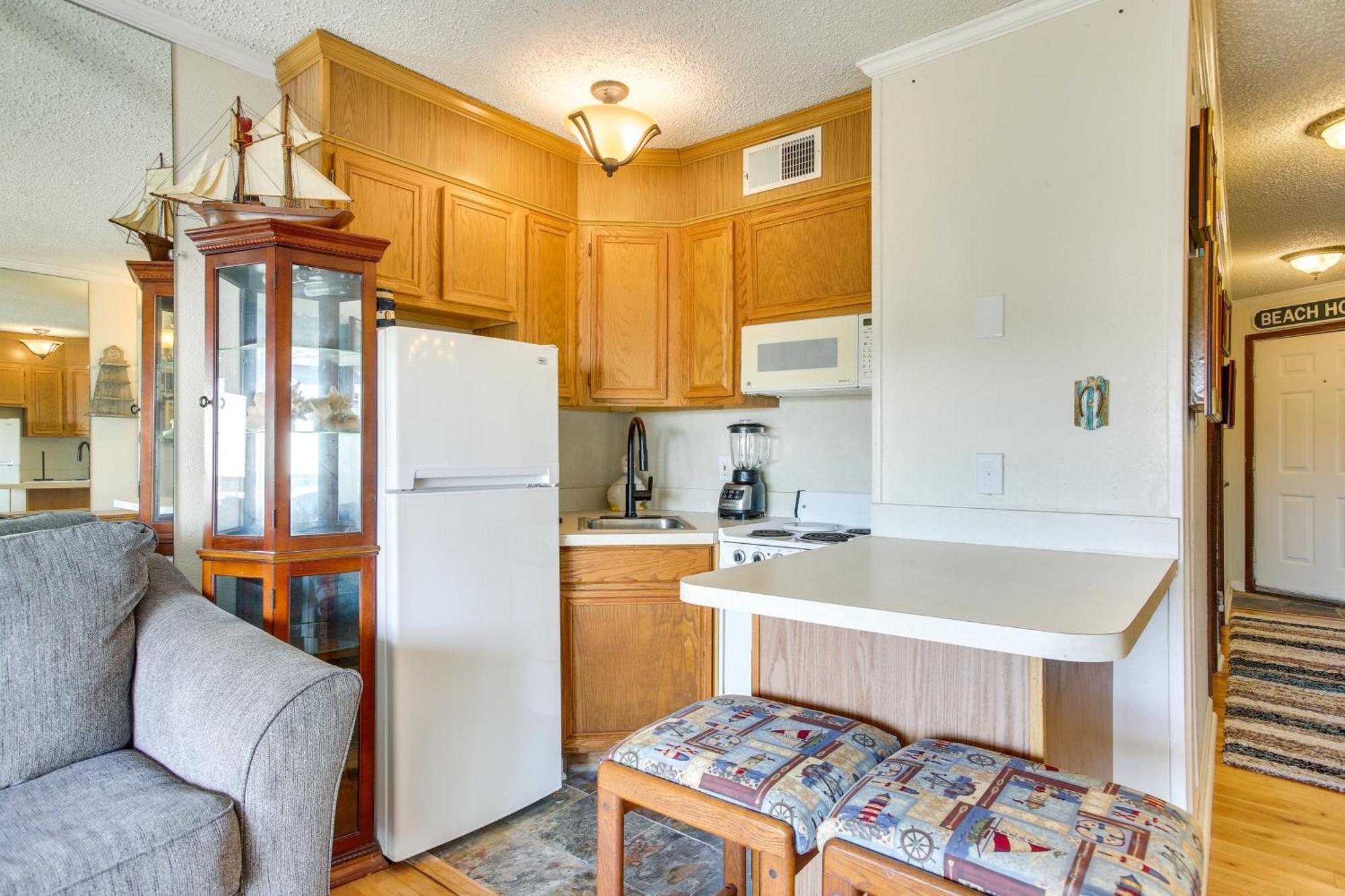 Galveston Retreat With Balcony And Gulf Views! Apartment Exterior photo